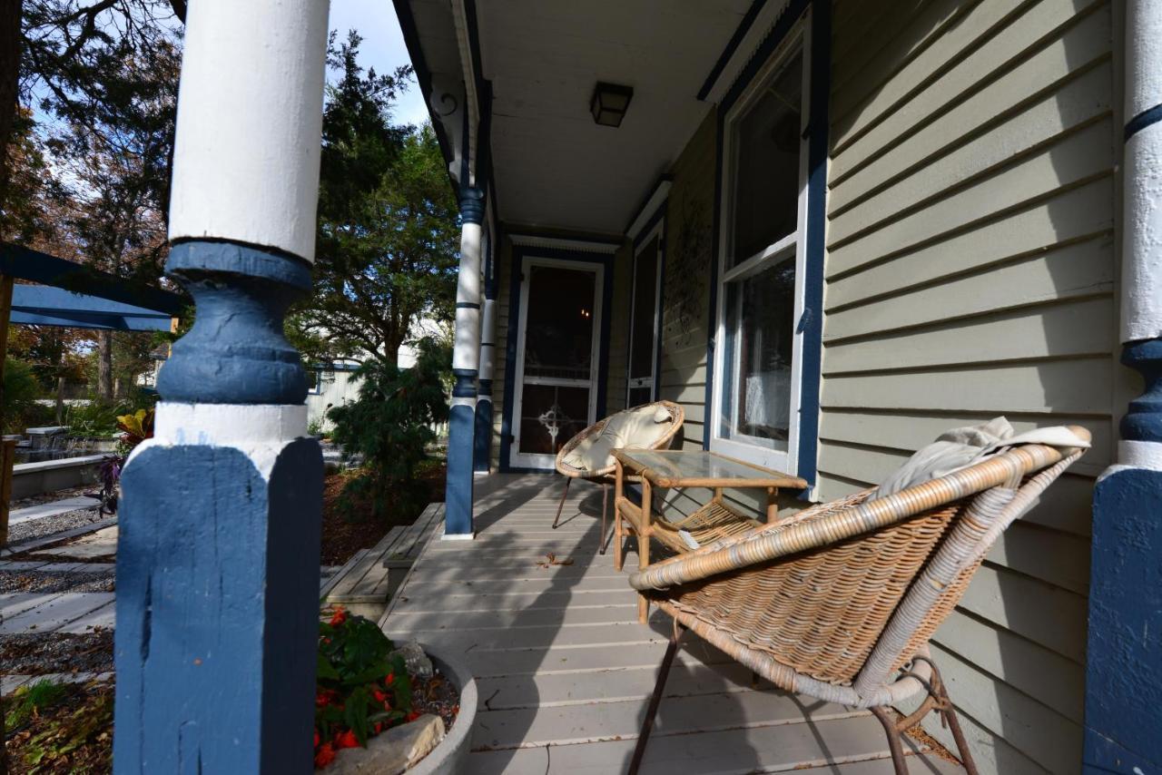 The Walnut Grove Bnb Harrow Bagian luar foto